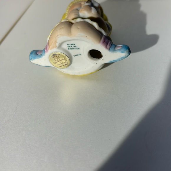 Vintage ceramic cabbage patch kids figurine yellow hair girl doll puppy - Picture 2 of 4